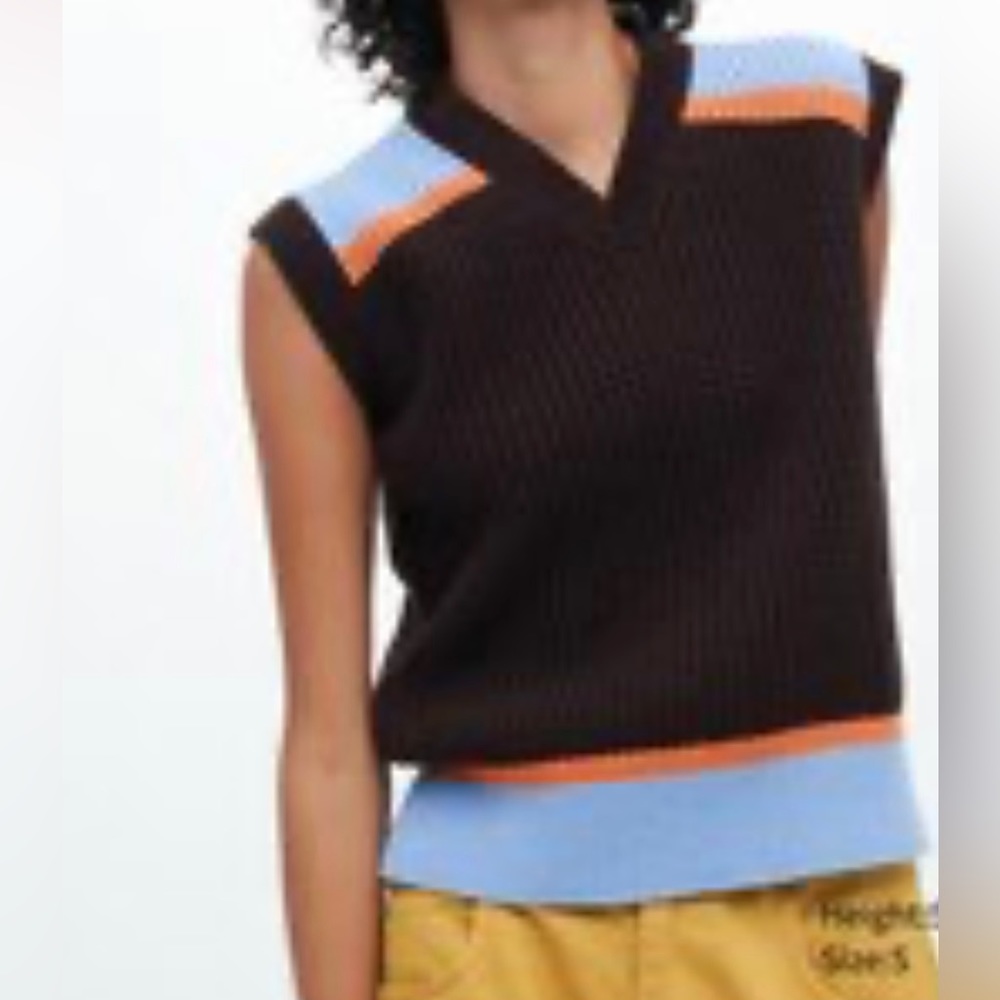 Marni x Uniqlo popcorn knitted V neck vest size XS brown/blue/orange never worn